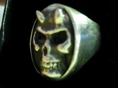 Oval 2pc Flat Skull w/Horns Ring-Oval-SS - Click Image to Close