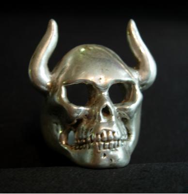 Large Horned Skull Ring-SS - Click Image to Close